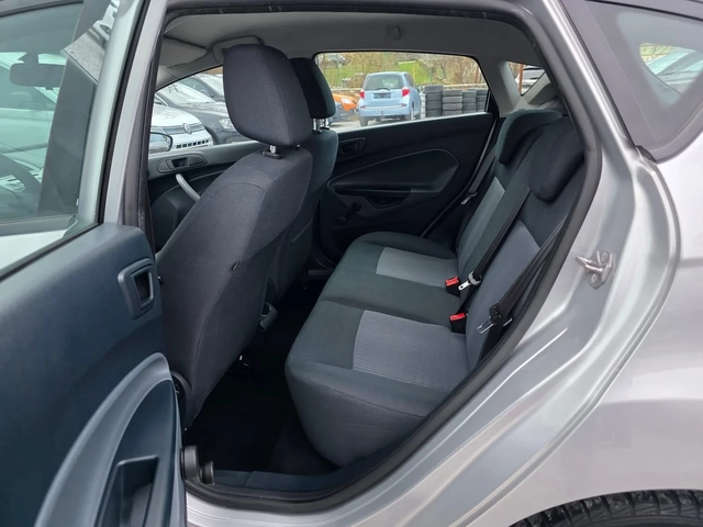 Ford Fiesta 1.25i 60K.C. / КЛИМАТИК / КАТО НОВА / - автомобили, коли, обяви за нови и употребявани 6
