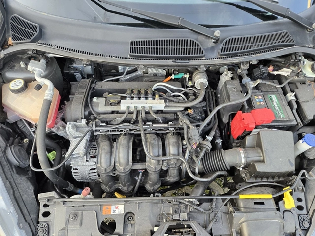 Ford Fiesta 1.4i-95кс= ФАБРИЧНА ГАЗ= EURO 6B - автомобили, коли, обяви за нови и употребявани 16