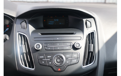 Ford Focus Focus - автомобили, коли, обяви за нови и употребявани 13