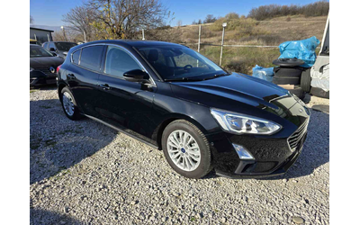 ford-focus-1-5-dizel - 2