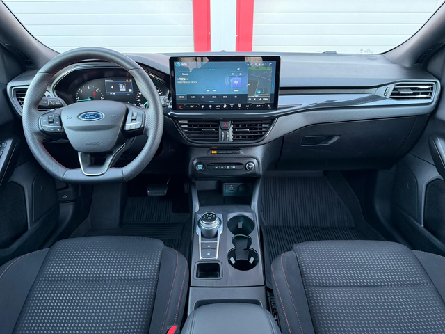 Ford Focus 1.5D - автомобили, коли, обяви за нови и употребявани 11