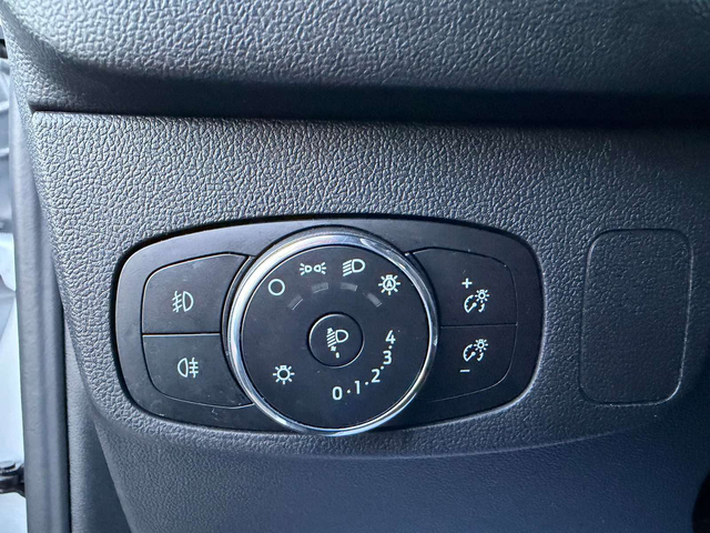 Ford Focus 1.5D - автомобили, коли, обяви за нови и употребявани 7