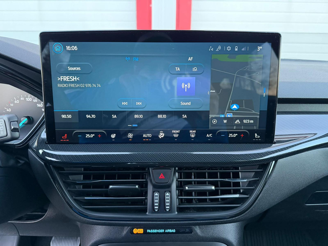 Ford Focus 1.5D - автомобили, коли, обяви за нови и употребявани 9