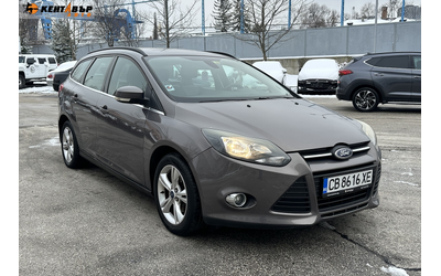 ford-focus-1-6i-123k-s-avtomat - 5