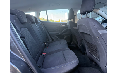 Ford Focus - автомобили, коли, обяви за нови и употребявани 9