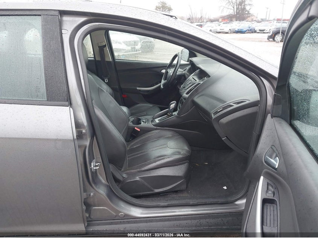 Ford Focus 2.0L I-4 DI, DOHC, VVT, 160HP Front Wheel Drive - автомобили, коли, обяви за нови и употребявани 4