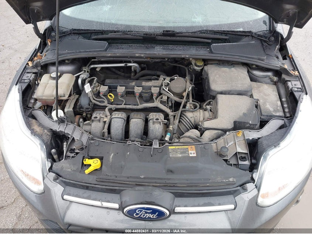 Ford Focus 2.0L I-4 DI, DOHC, VVT, 160HP Front Wheel Drive - автомобили, коли, обяви за нови и употребявани 9