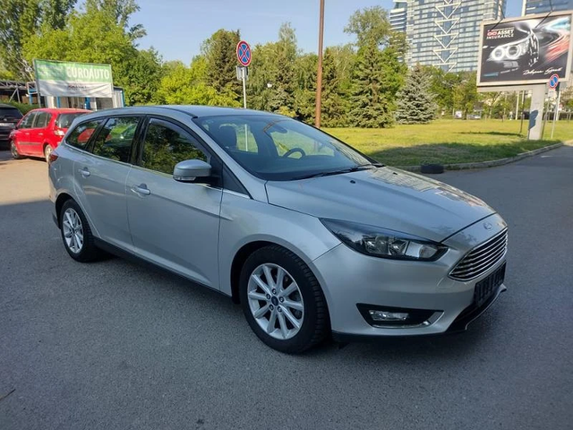 Ford Focus 1, 5TDCI 120ps NAVI - автомобили, коли, обяви за нови и употребявани 1