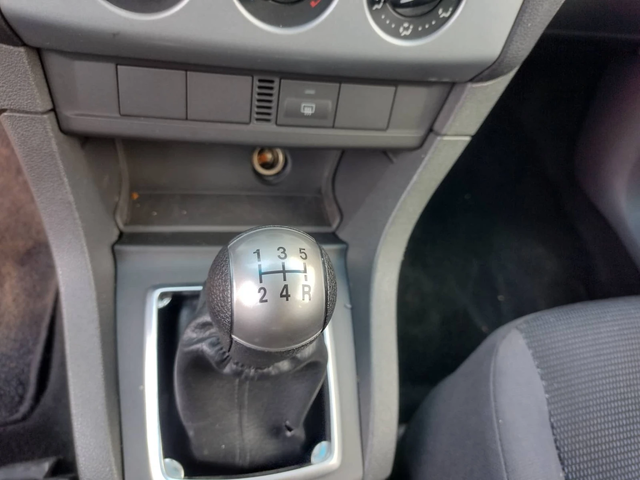 Ford Focus 1,6d 90ps KLIMA - автомобили, коли, обяви за нови и употребявани 7