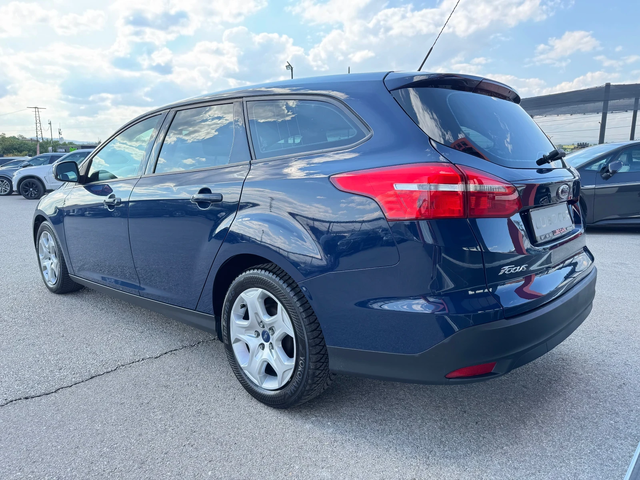 Ford Focus 1.6DCI-FACELIFT - автомобили, коли, обяви за нови и употребявани 4
