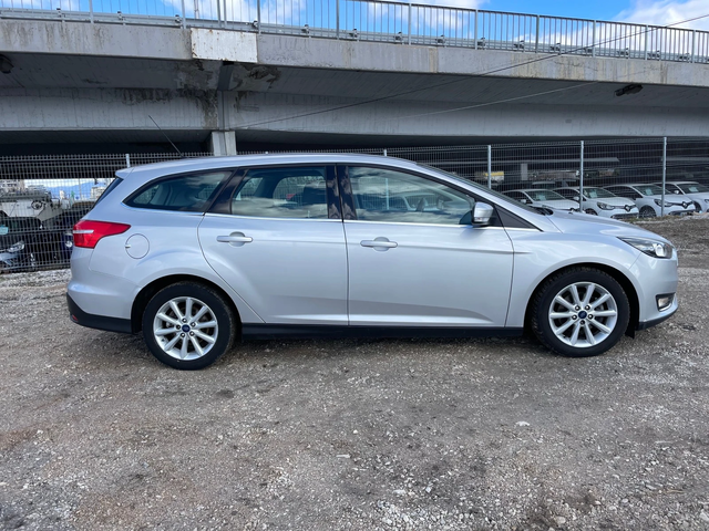 Ford Focus 1.5D-AUTOMAT-EURO6-NAVI - автомобили, коли, обяви за нови и употребявани 3