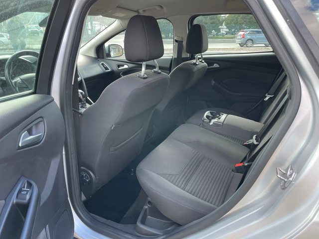 Ford Focus 1.5D-AUTOMAT-EURO6-NAVI - автомобили, коли, обяви за нови и употребявани 8