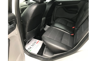 Ford Focus 1.6TDCI* Ghia* 90l.c.* Лизинг - автомобили, коли, обяви за нови и употребявани 8