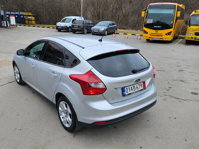 Ford Focus 1.6 Hdi Klimatron/2014g - автомобили, коли, обяви за нови и употребявани 4