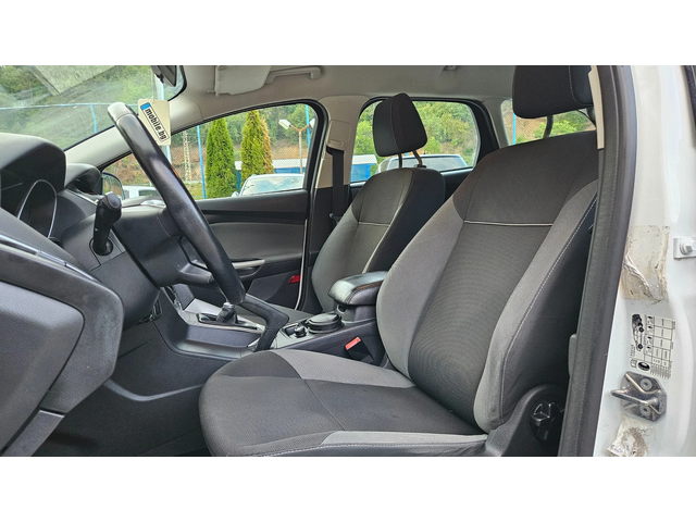 Ford Focus 1.6 Hdi TITANIUM/KLIMATRONIK/6skorosti - автомобили, коли, обяви за нови и употребявани 12