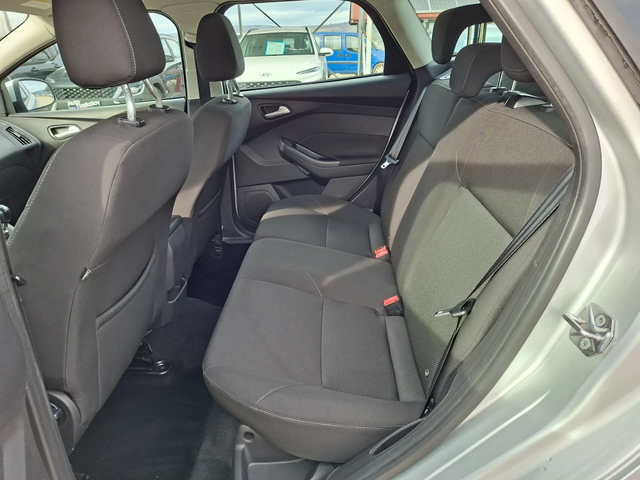 Ford Focus 1, 6 tdci - автомобили, коли, обяви за нови и употребявани 11