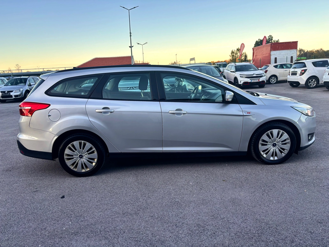 Ford Focus - автомобили, коли, обяви за нови и употребявани 3