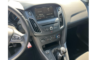 Ford Focus 1.0 T - автомобили, коли, обяви за нови и употребявани 8