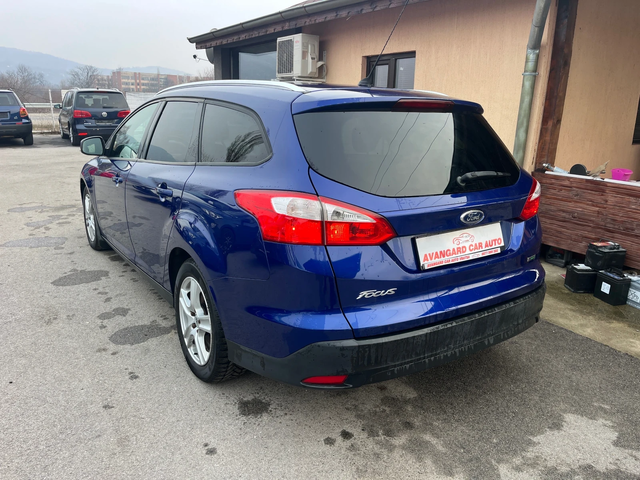 Ford Focus 1.0Ecoboost - автомобили, коли, обяви за нови и употребявани 3