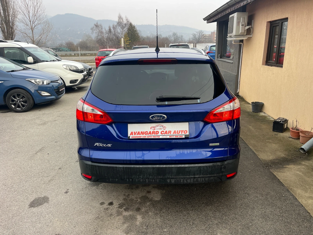 Ford Focus 1.0Ecoboost - автомобили, коли, обяви за нови и употребявани 4