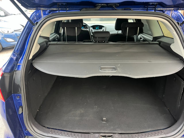 Ford Focus 1.0Ecoboost - автомобили, коли, обяви за нови и употребявани 8