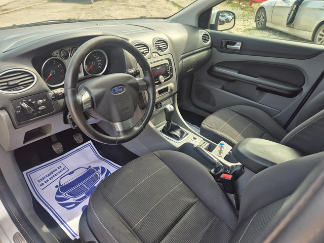 Ford Focus 1.6i GAS - автомобили, коли, обяви за нови и употребявани 8