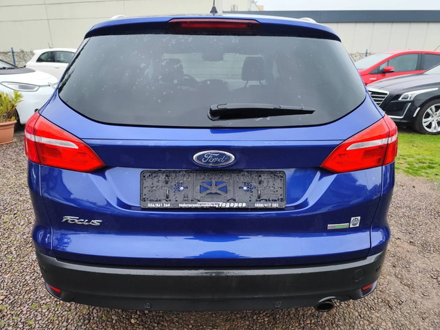 Ford Focus 1.5 SCTi - автомобили, коли, обяви за нови и употребявани 4