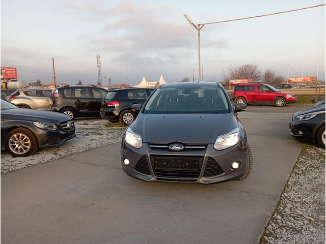 Ford Focus ST EASY 1.0i, 101кс - автомобили, коли, обяви за нови и употребявани 1