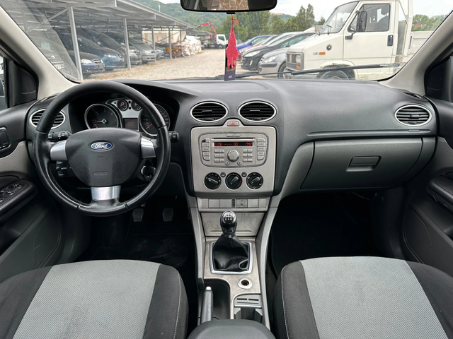 Ford Focus 1.6TDCI - автомобили, коли, обяви за нови и употребявани 8