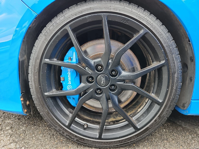 Ford Focus RS С РЕГИСТРАЦИЯ & АВТО КРЕДИТ - автомобили, коли, обяви за нови и употребявани 10