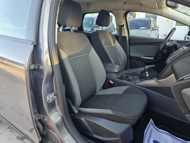 Ford Focus 1.6TDCi 115к.с 6 скорости - автомобили, коли, обяви за нови и употребявани 11
