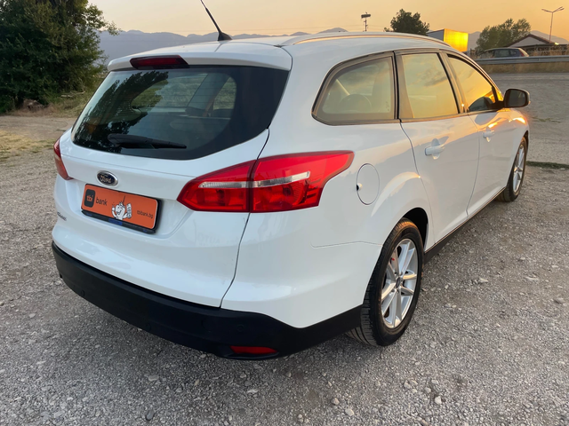 Ford Focus 1.5TDCI-120-NAVI-ITALIA - автомобили, коли, обяви за нови и употребявани 8