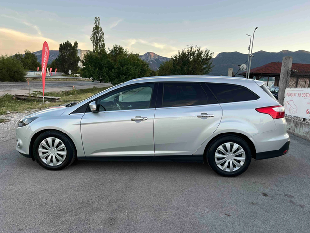Ford Focus 1.6TDCI 116кс EURO 5 NAVI АВТОПИЛОТ - автомобили, коли, обяви за нови и употребявани 5