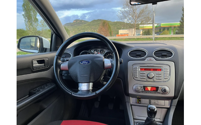 Ford Focus 1.6i 116кс ГАЗОВ ИНЖЕКЦИОН КЛИМАТРОНИК - автомобили, коли, обяви за нови и употребявани 11