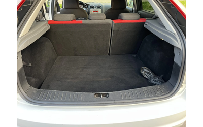 Ford Focus 1.6i 116кс ГАЗОВ ИНЖЕКЦИОН КЛИМАТРОНИК - автомобили, коли, обяви за нови и употребявани 13