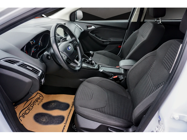 Ford Focus 1.5TDCI TITANIUM - автомобили, коли, обяви за нови и употребявани 8