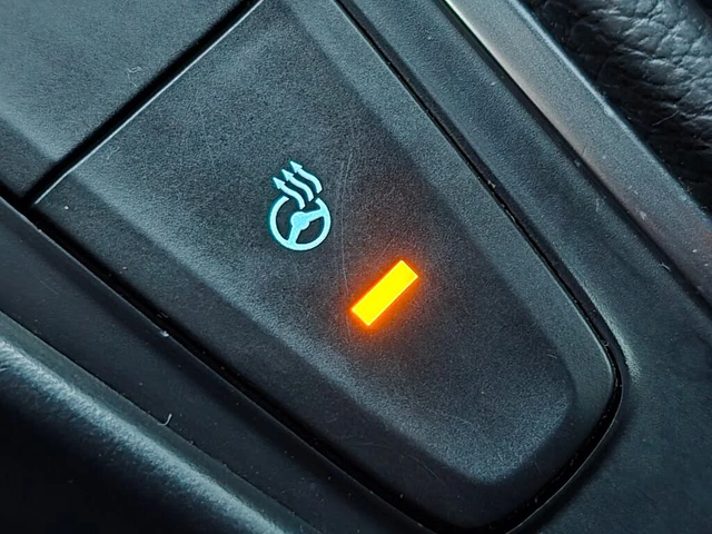 Ford Focus - автомобили, коли, обяви за нови и употребявани 11