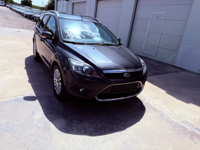 Ford Focus 1.6cdti 165000km* UNIKAT* - автомобили, коли, обяви за нови и употребявани 10