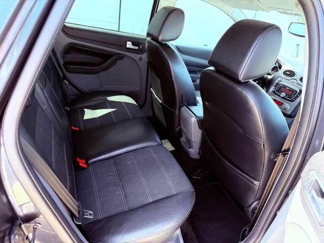 Ford Focus 1.6cdti 165000km* UNIKAT* - автомобили, коли, обяви за нови и употребявани 16