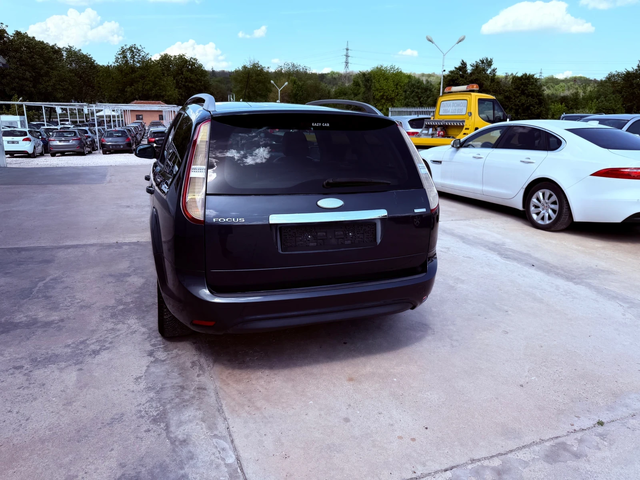 Ford Focus 1.6cdti 165000km* UNIKAT* - автомобили, коли, обяви за нови и употребявани 5