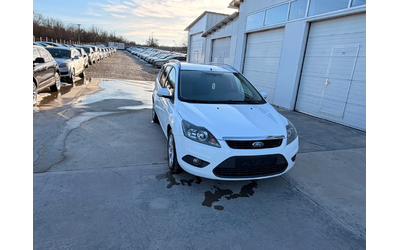 Ford Focus 1.6tdci 110k.c * UNIKAT* - автомобили, коли, обяви за нови и употребявани 11