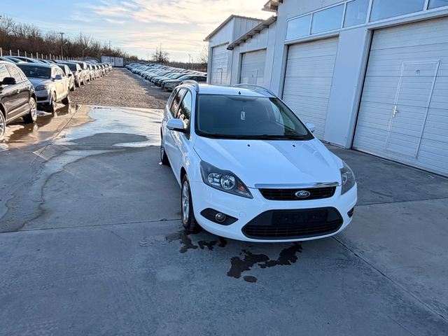 Ford Focus 1.6tdci 110k.c * UNIKAT* - автомобили, коли, обяви за нови и употребявани 11