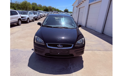 Ford Focus 1.6hdi 90k.c - автомобили, коли, обяви за нови и употребявани 9