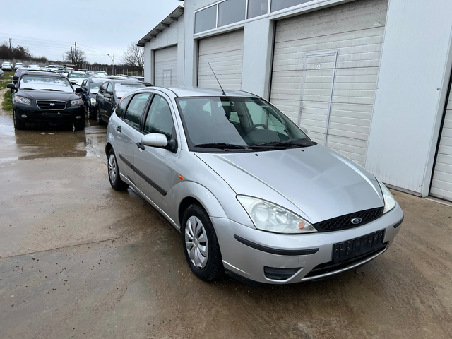 Ford Focus 1.8tdci - автомобили, коли, обяви за нови и употребявани 11