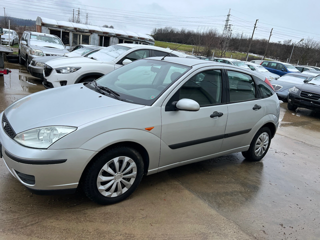 Ford Focus 1.8tdci - автомобили, коли, обяви за нови и употребявани 3