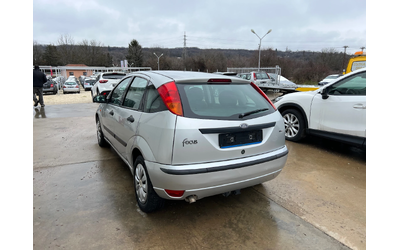 ford-focus - 5