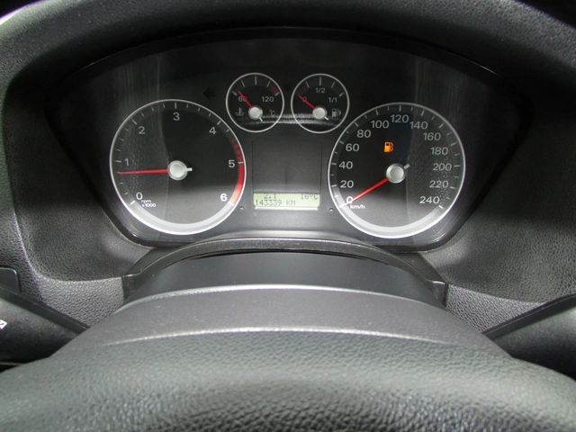 Ford Focus 1.6TDCI EURO4 - автомобили, коли, обяви за нови и употребявани 13