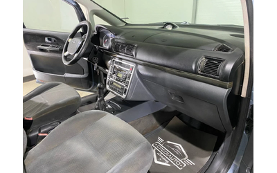 Ford Galaxy 1.9D - автомобили, коли, обяви за нови и употребявани 8