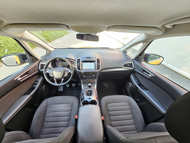 Ford Galaxy Titanium - автомобили, коли, обяви за нови и употребявани 4