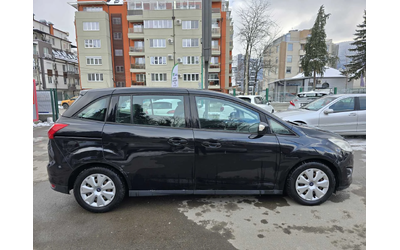 Ford Grand C-Max 1.6 DISEL - автомобили, коли, обяви за нови и употребявани 7
